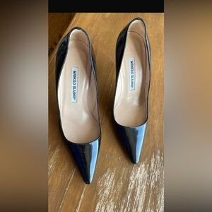 Manolo Blahnik Black Patent Leather Pumps